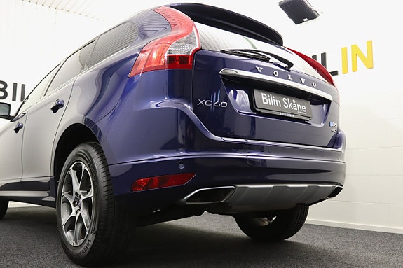 Volvo XC60 10 of 30