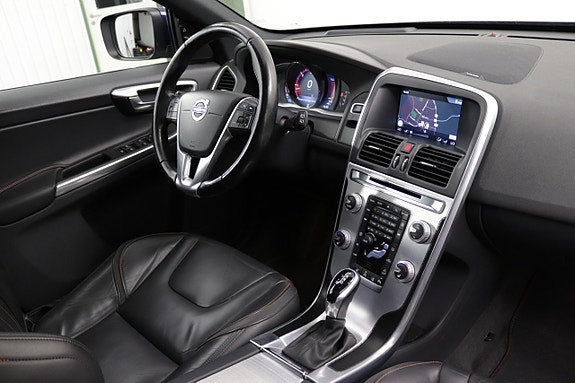Volvo XC60 30 of 30