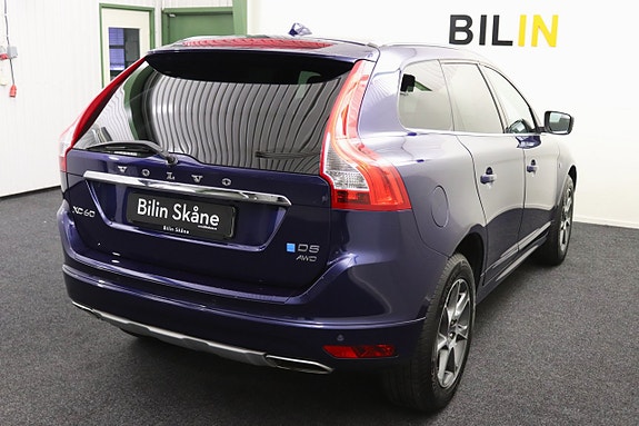Volvo XC60 12 of 30