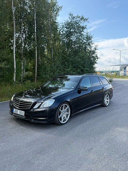 Mercedes-Benz E250 7 of 7