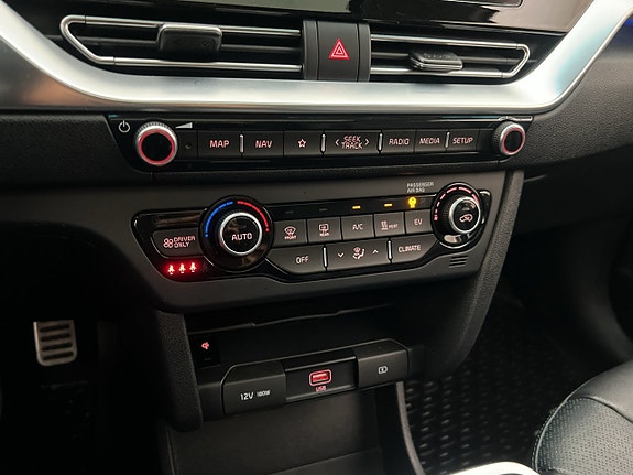 Kia e-Niro 25 of 30