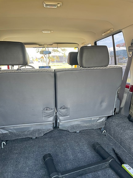 Toyota Land Cruiser 9 of 15