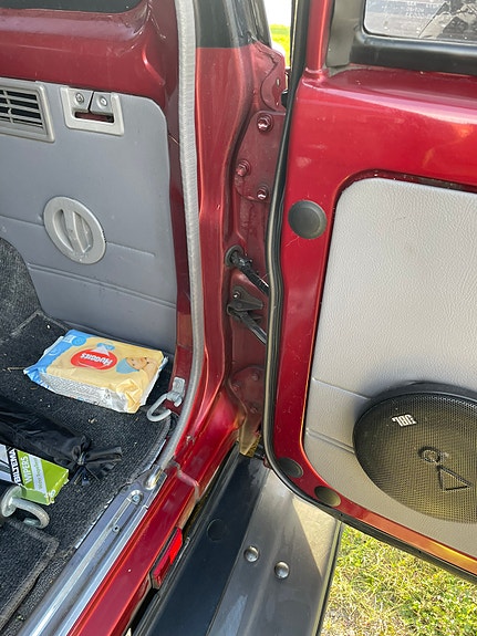 Toyota Land Cruiser 10 of 15