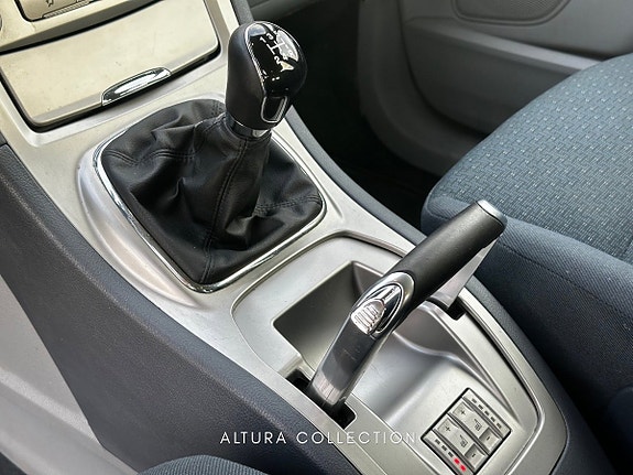 Ford Galaxy 12 of 23