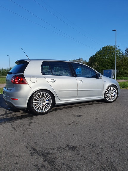 Volkswagen Golf V 10 of 10