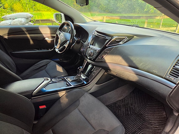 Hyundai i40 11 of 16