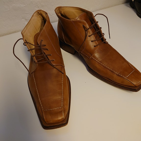 Product image 1 of 4