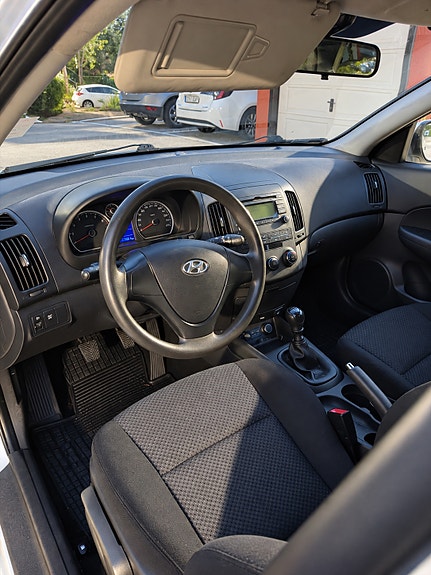 Hyundai i30 4 of 5