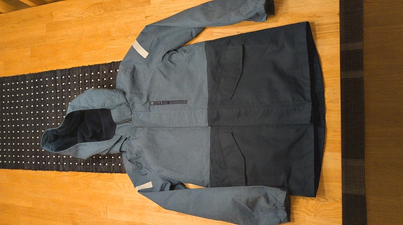 Product image 1 of 2
