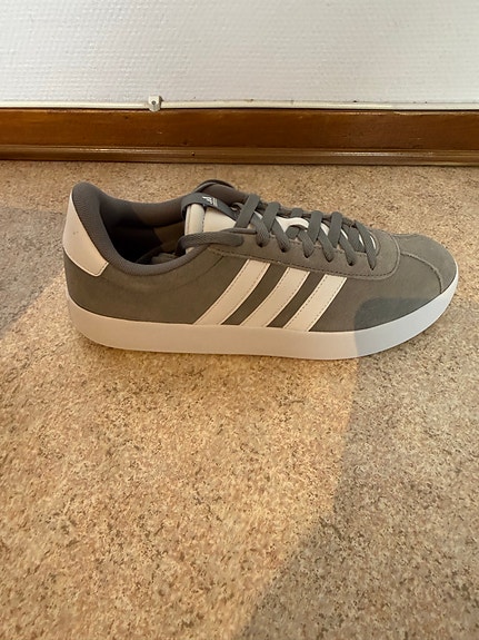 Product image 1 of 7