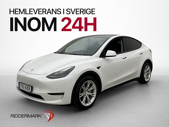 Tesla Model Y 4 of 30