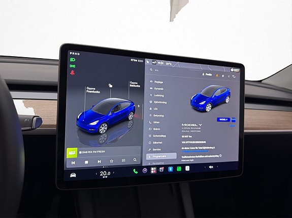 Tesla Model Y 26 of 30