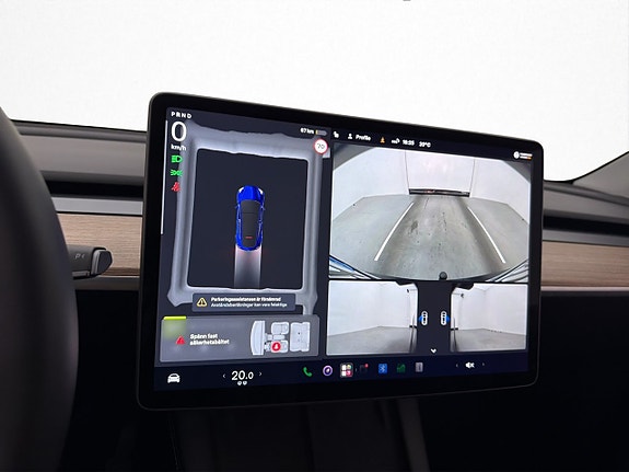 Tesla Model Y 29 of 30
