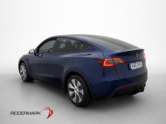 Tesla Model Y 6 of 30