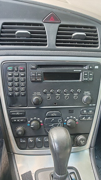 Volvo V70 5 of 7