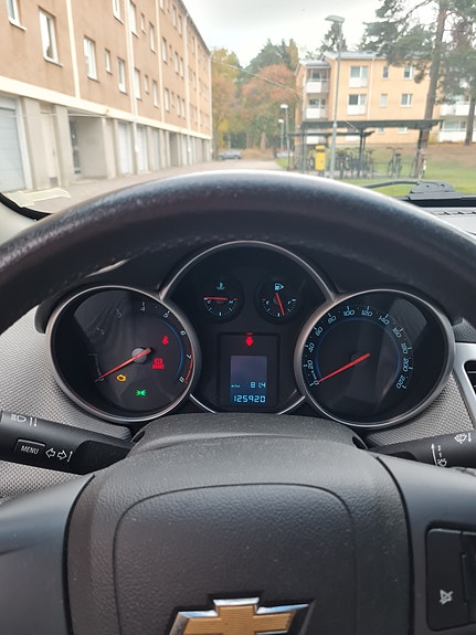 Chevrolet Cruze 16 of 16