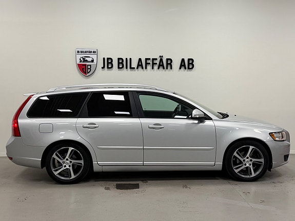 Volvo V50 8 of 22
