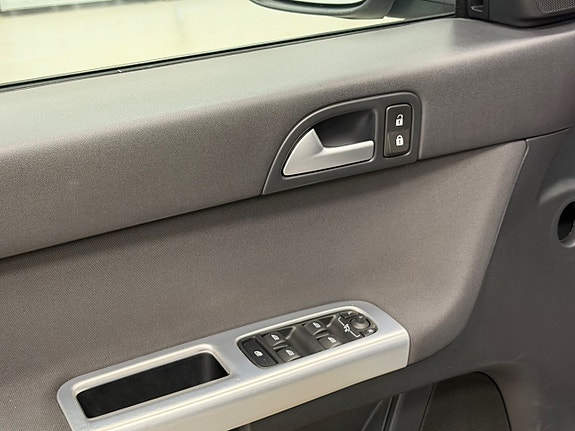 Volvo V50 10 of 22