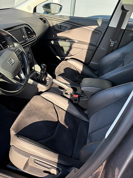 Seat Leon 6 of 7