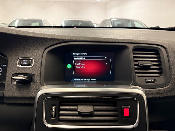 Volvo V60 Cross Country 28 of 30
