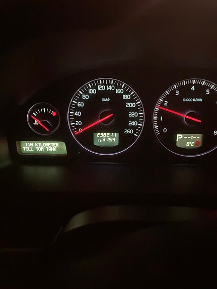 Volvo V70 6 of 7