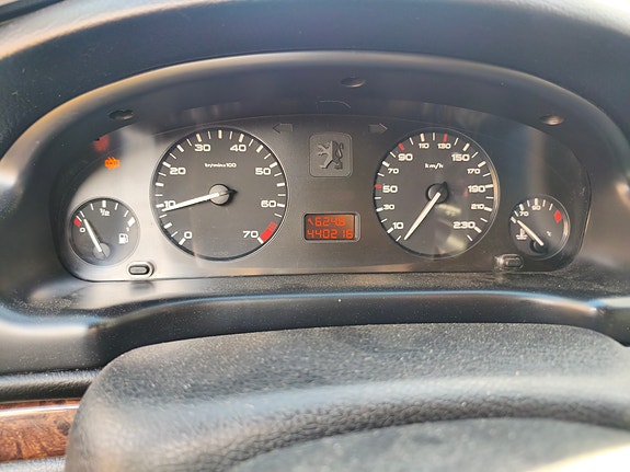 Peugeot 406 7 of 7