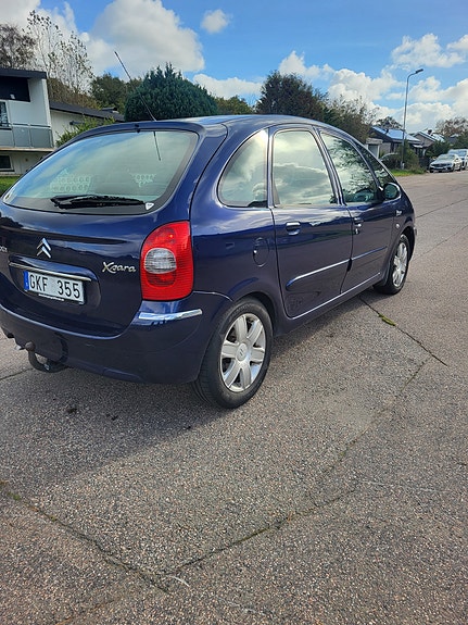 Citroen Xsara Picasso 3 of 6