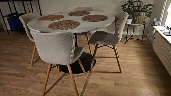 Product image 1 of 5