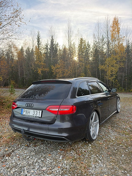 Audi A4 3 of 7