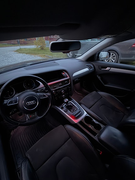Audi A4 4 of 7