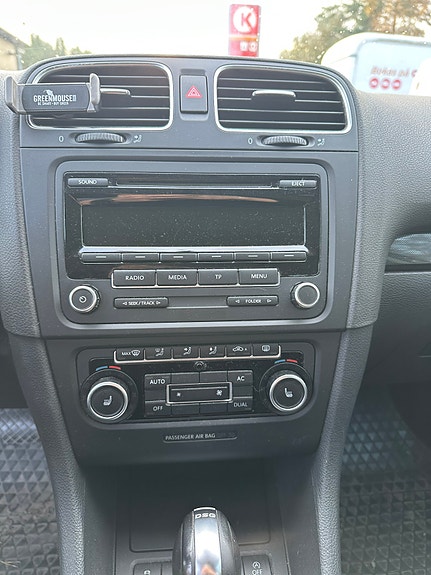 Volkswagen Golf VI 8 of 10