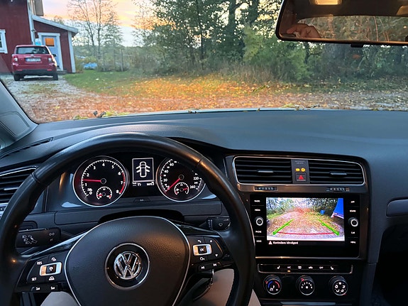 Volkswagen Golf VII 5 of 6