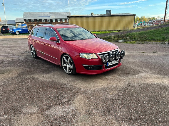 Volkswagen Passat 3 of 6