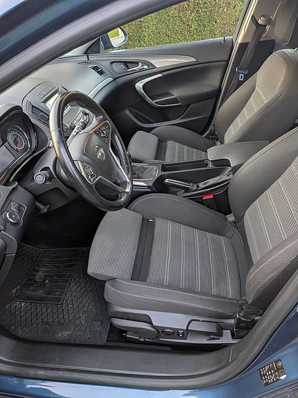 Opel Insignia 6 of 9