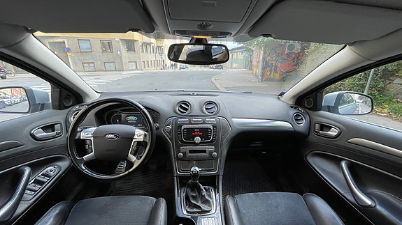 Ford Mondeo 5 of 7