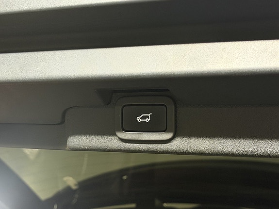 Land Rover Discovery 23 of 24