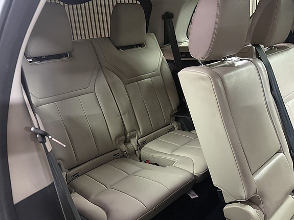 Land Rover Discovery 20 of 24