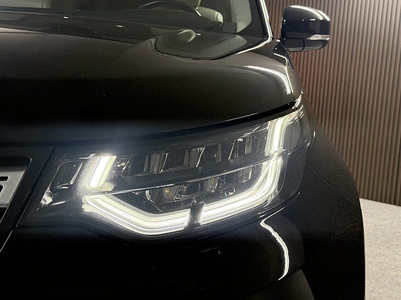 Land Rover Discovery 7 of 24