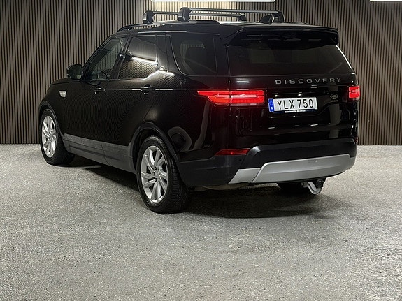 Land Rover Discovery 4 of 24