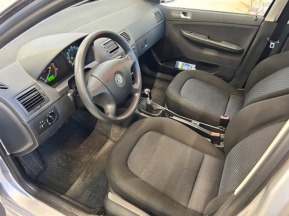 Skoda Fabia 7 of 14