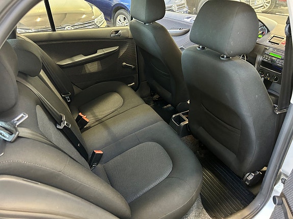 Skoda Fabia 11 of 14