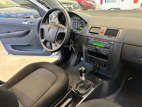 Skoda Fabia 13 of 14