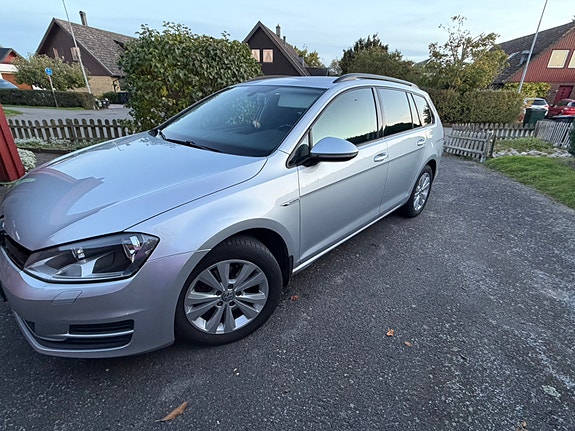 Volkswagen Golf VII 4 of 5