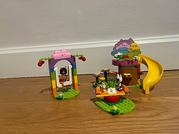 Product image 1 of 2