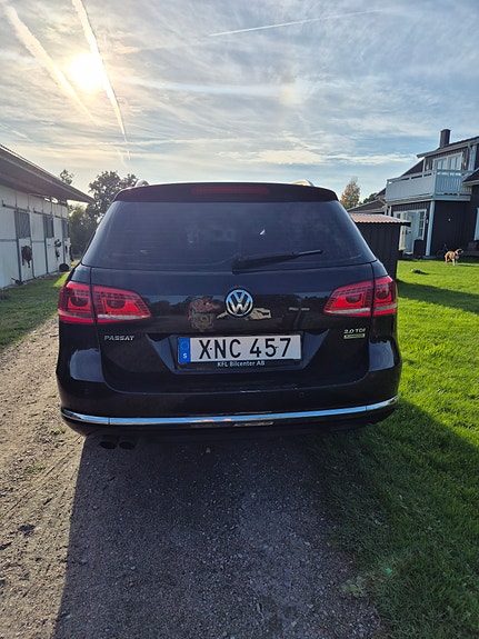 Volkswagen Passat 5 of 7