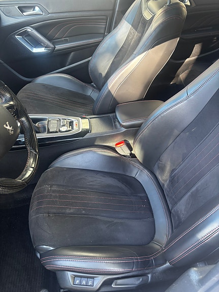 Peugeot 308 SW 8 of 18