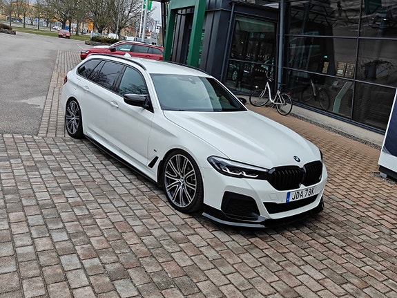 BMW 520d 3 of 7