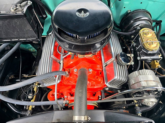 Chevrolet 210 9 of 19