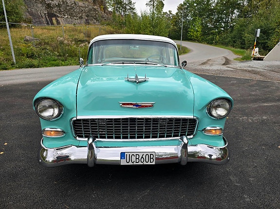 Chevrolet 210 8 of 19
