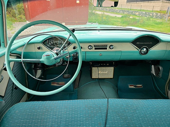 Chevrolet 210 13 of 19